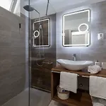 Blue Old Navy Rooms By Adex Travel Bed & Breakfast Zadar