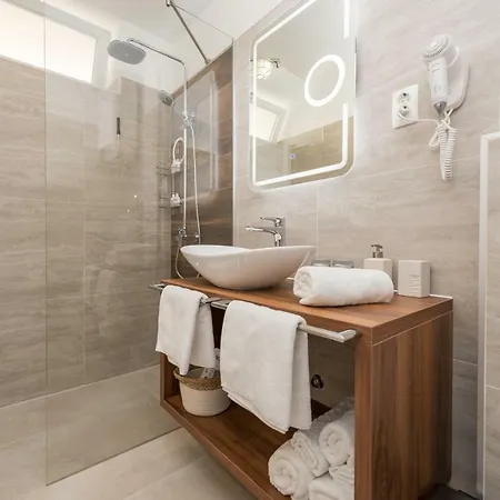 Blue Old Navy Rooms By Adex Travel Zadar