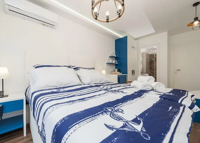 Blue Old Navy - Ae1094 4* Zadar