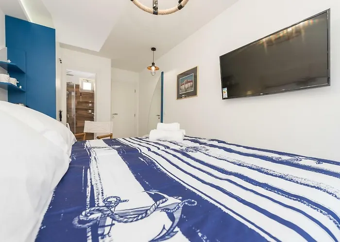 Blue Old Navy - Ae1094 Bed & Breakfast Zadar